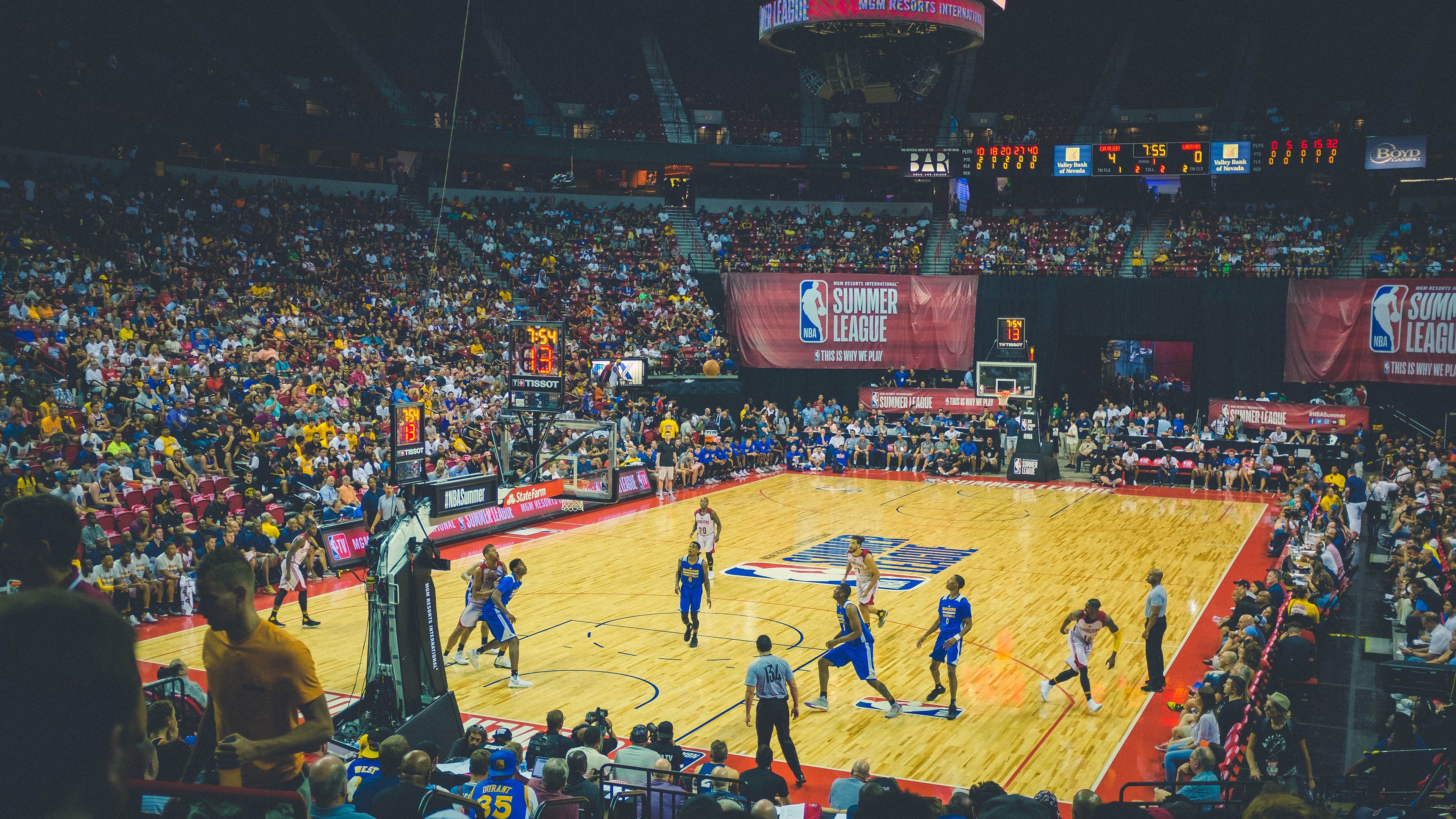 当广东精神遇上篮网风暴,拉文如何用大场面定义唯一性