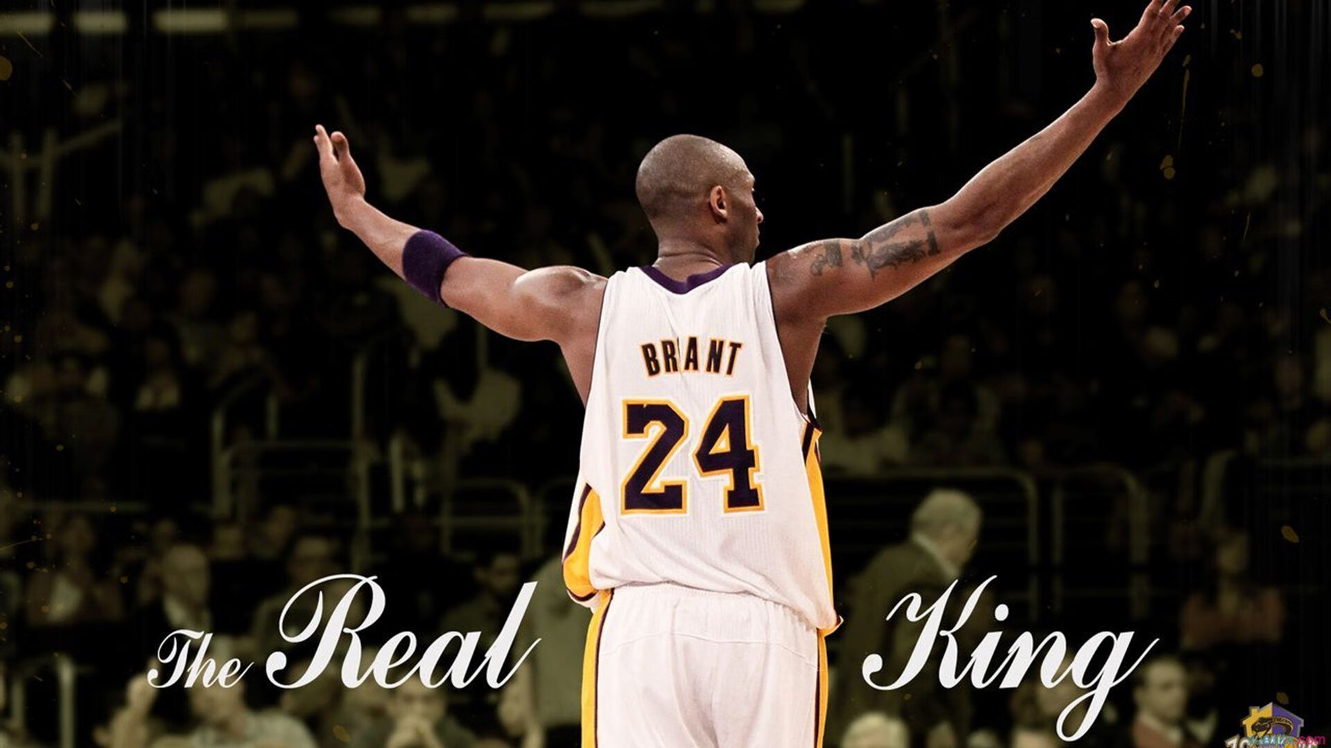 铁壁阿坎吉，当瑞士钟表匠的精准，遇上曼城对阵日本的技术风暴