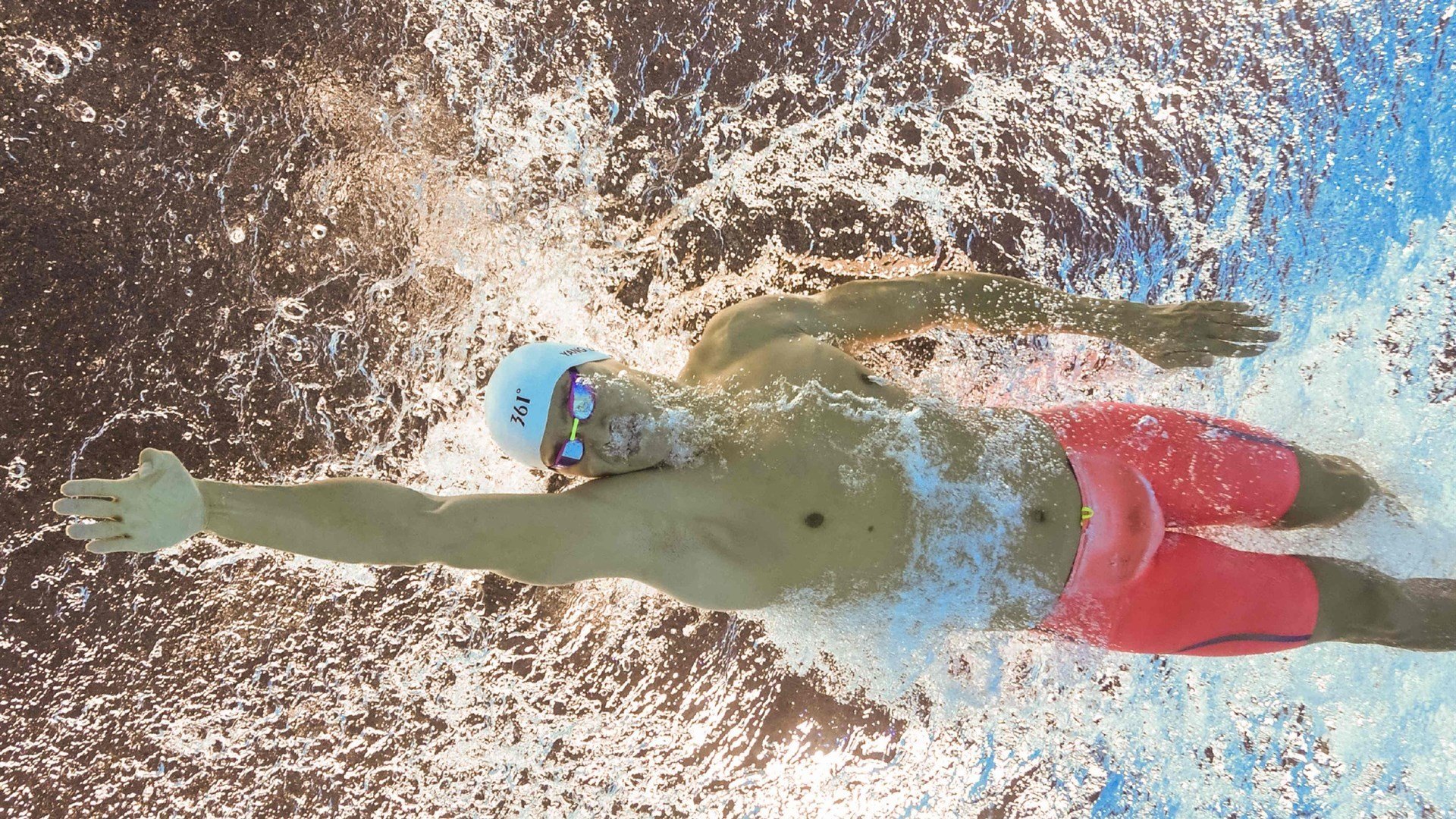 绿茵场上的命运交响曲，哈兰德关键进球定乾坤，法国绝杀爱尔兰背后的足球哲学